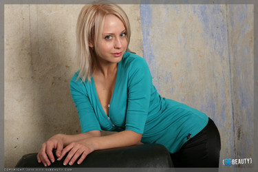 [66Beauty] 2012-09/66Beauty 2012-09-29 Danny - 01/008wXzd.JPG