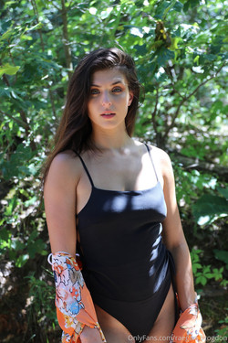 leahgotti-of/images/2019-08-14_None_1.jpg