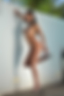 [photodromm.com] 2015-04/[photodromm.com] - 2015.04.14 - Ella Mai - Blue Silver (x54) 1333x2000/13l.jpg