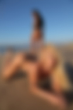 [photodromm.com] 2015-08/[photodromm.com] - 2015.08.16 - Stevie & Ella Mai - The Magic Beach (x50) 2000x3000/06l.jpg