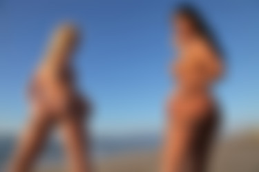 [photodromm.com] 2015-08/[photodromm.com] - 2015.08.16 - Stevie & Ella Mai - The Magic Beach (x50) 2000x3000/26l.jpg
