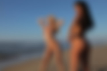 [photodromm.com] 2015-08/[photodromm.com] - 2015.08.16 - Stevie & Ella Mai - The Magic Beach (x50) 2000x3000/34l.jpg