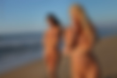 [photodromm.com] 2015-08/[photodromm.com] - 2015.08.16 - Stevie & Ella Mai - The Magic Beach (x50) 2000x3000/42l.jpg