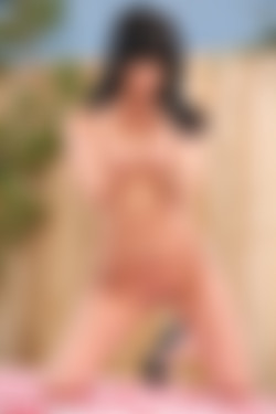 x0r/SashaGrey_Pack/Sasha Grey - Seinfeld A XXX Parody photoshoot(with Sadie West)/001-2100.jpg