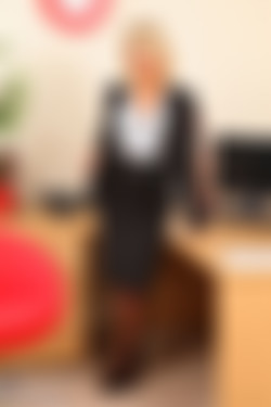 Only Secretaries In Suits 12.01.2012 - 26.12.2012/21st May 2012/liixd5ss/k6e_0002.JPG