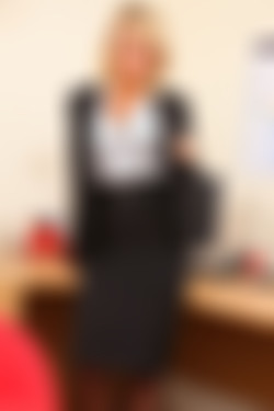 Only Secretaries In Suits 12.01.2012 - 26.12.2012/21st May 2012/liixd5ss/k6e_0007.JPG