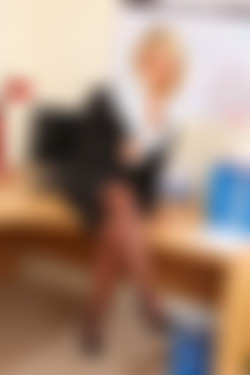 Only Secretaries In Suits 12.01.2012 - 26.12.2012/21st May 2012/liixd5ss/k6e_0031.JPG
