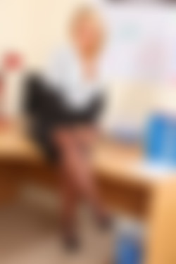 Only Secretaries In Suits 12.01.2012 - 26.12.2012/21st May 2012/liixd5ss/k6e_0033.JPG