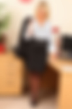 Only Secretaries In Suits 12.01.2012 - 26.12.2012/21st May 2012/liixd5ss/k6e_0038.JPG