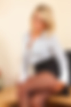 Only Secretaries In Suits 12.01.2012 - 26.12.2012/21st May 2012/liixd5ss/k6e_0053.JPG