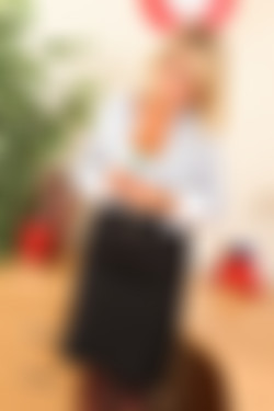 Only Secretaries In Suits 12.01.2012 - 26.12.2012/21st May 2012/liixd5ss/k6e_0071.JPG