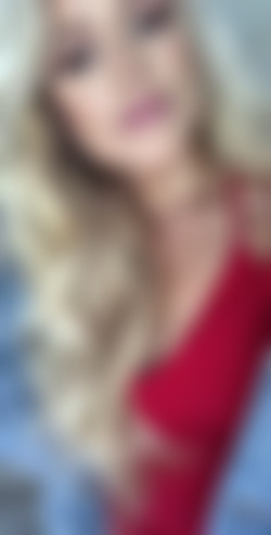 [OnlyFans.com] Elle Brooke (@ellebrookeuk)/18-08-17 1900267 626x1234.mp4