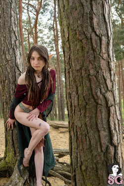 Dreadedscorpio/2022-09-18 Elf in the Forest/10.jpg