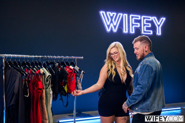 Wifey.com - 2026-03-14 - Ashley & Lil D - Ashley And Kyle - BBC-Loving Blonde Hotwife Ashley Gets Fucked Hard - 106362/30.jpg