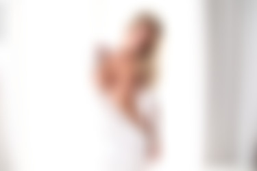 photodromm.com - 2012-12/janine - 06 - daydreamer 2/19l.jpg