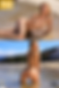 [photodromm.com] 2017-11/[photodromm.com] - 2017.11.02 - Nancy - Island Beach (x46) 2000x3000/Cover.jpg