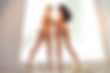 [photodromm.com] 2015-01/[photodromm.com] - 2015.01.20 - Stevie & Ellamai - Double Fantasy II (x46) 1333x2000/13l.jpg