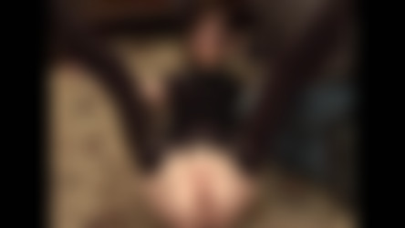 Natashaflade.com/chloe-HC-mbr-flr-sprd-L.wmv
