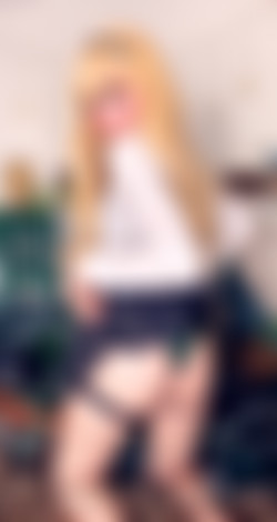 [OF] Belle Delphine (@belledelphine) Vids/1. OnlyFans/02-11-2020_Hogwarts_Student (2).mp4