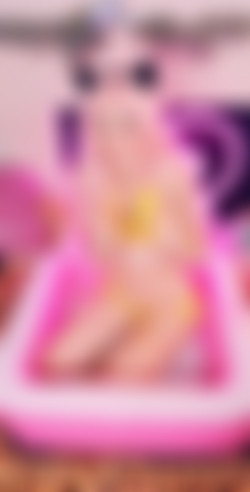 [OF] Belle Delphine (@belledelphine) Vids/1. OnlyFans/03-07-2020_Pikachu_and_Eggs (2).mp4