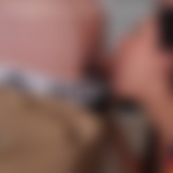 ANAL. I fuck with a fan who RECOGNIZES me on the street.mp4