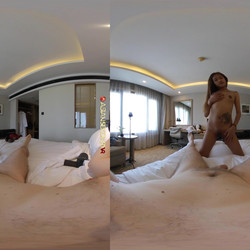 AsiansexdiaryVR_Cute_girl_from_Dating_App_ends_up_in_big_cumshot_original_29543_LR_180.mp4