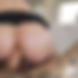 deeplush_anal_with_jewelz_3840.mp4