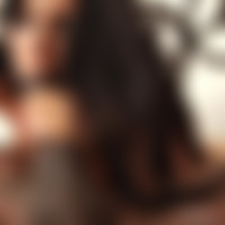 2 Romi Rain.mp4